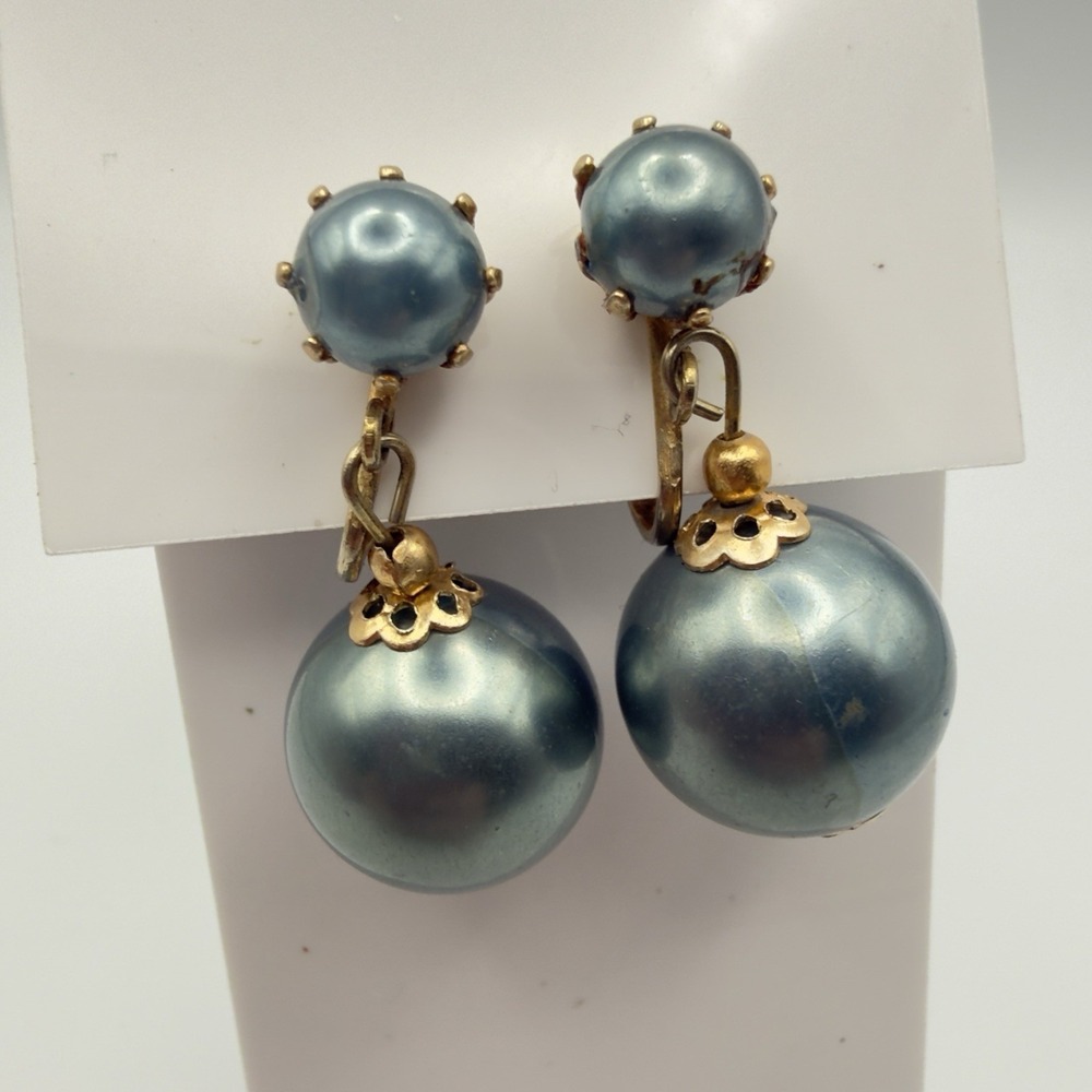 Vintage Blue Faux Pearl Drop Clip On Earrings Gold Tone Hong Kong